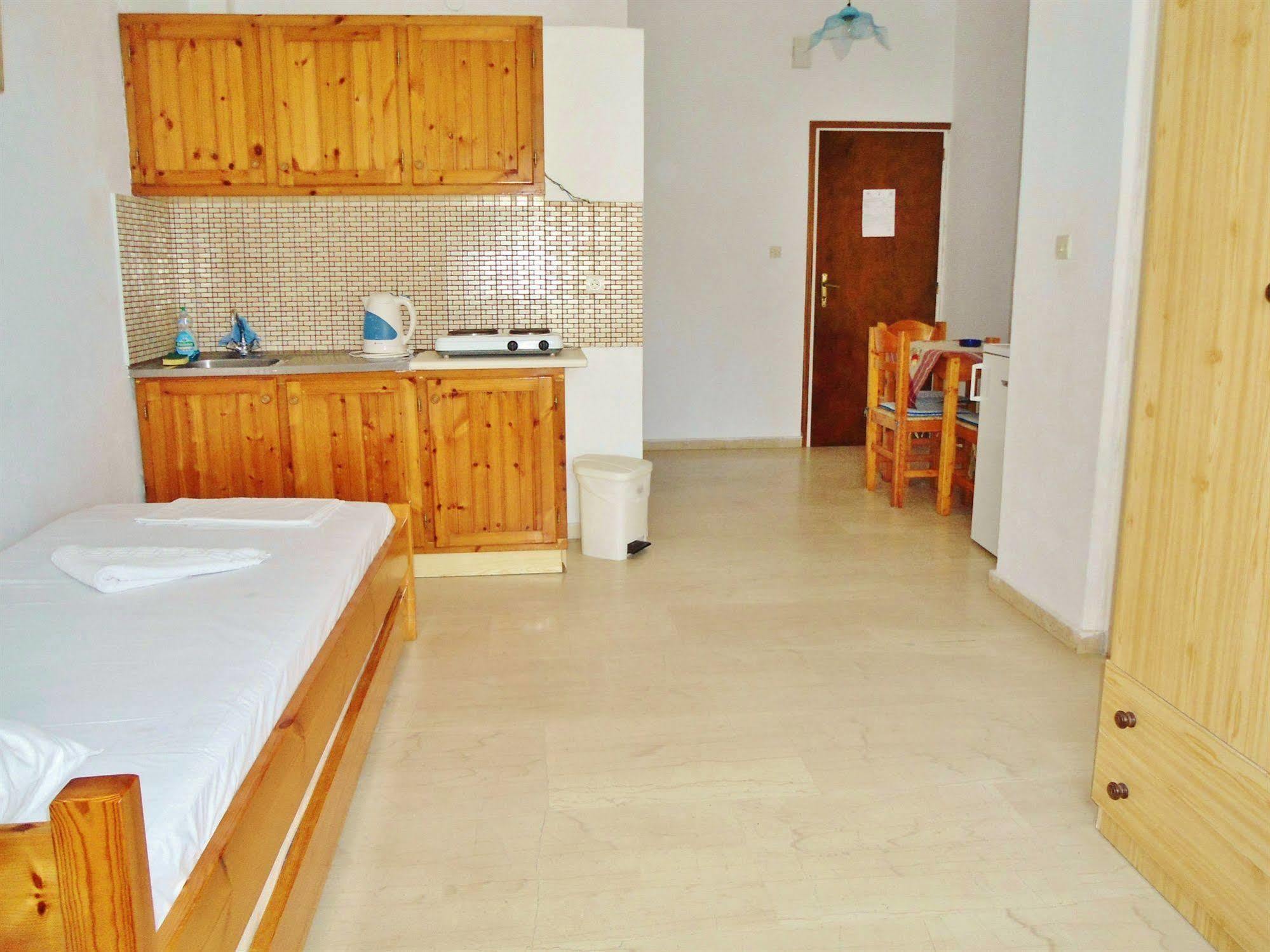 Apollonia Apartments Agia Pelagia  Exterior foto